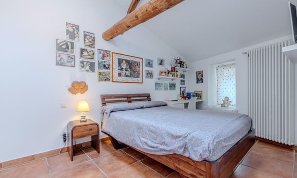 STUPENDA E AMPIA VILLA DI CHARME DI 5.5 LOCALI A MELIDE 7