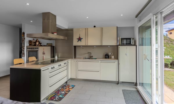 BELLA E GRANDE CASA DI 6.5 LOCALI CON GIARDINO A MIGLIEGLIA 4