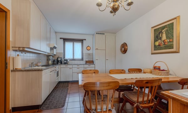OCCASIONE - SPAZIOSA CASA 5.5 CON GIARDINO A LUGANO PAZZALLO 3