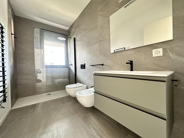 STUPENDO E MODERNO 2.5 LOCALI CON GRANDE TERRAZZA A CANOBBIO 7