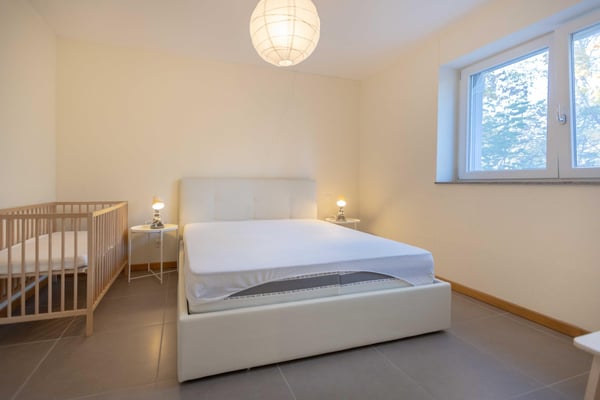 MODERNO E AMPIO 3.5 LOCALI CON GRANDE GIARDINO A BREGANZONA 7