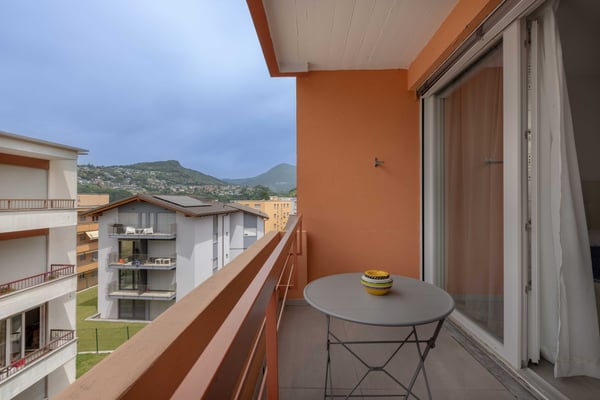 ELEGANTE 1.5 LOCALI COME NUOVO A LUGANO PREGASSONA 5