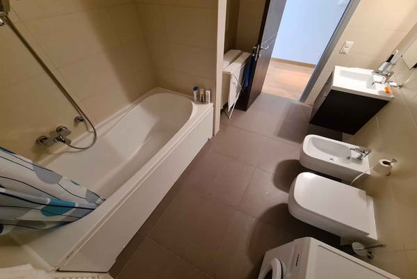 BELLISSIMO 2.5 LOCALI IN ZONA CENTRALE E SERVITA A MASSAGNO 8