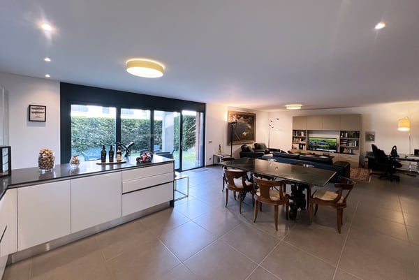 AMPIO 3.5 DI 140 MQ CON GIARDINO E LOCALI EXTRA A MASSAGNO 2