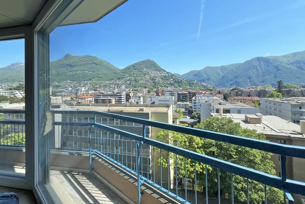 STUPENDO 4.5 LOCALI IN ZONA CENTRALE VISTA LAGO A LUGANO 7