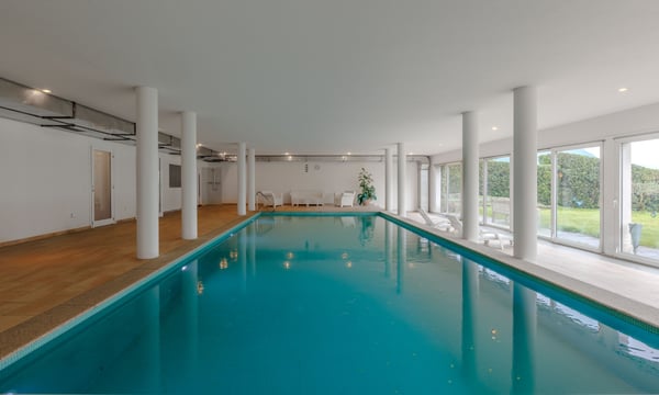 LUSSUOSO ATTICO 7.5 VISTA LAGO E PISCINA A MONTAGNOLA 9