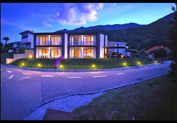 MODERNA VILLA 4.5 LOCALI DI NUOVA EDIFICAZIONE A CLARO 9