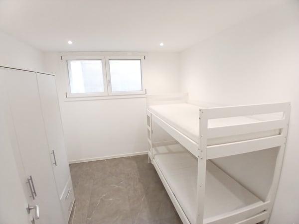 STUPENDO E MODERNO 3.5 LOCALI CON GIARDINO PRIVATO A RIVERA 8