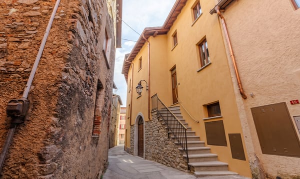CASA DA RINNOVARE CON TERRENO TERRAZZA E POSTI AUTO A VAGLIO 8