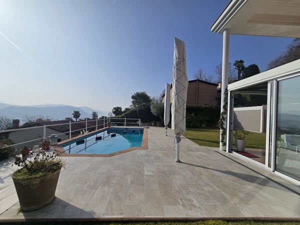 SPLENDIDA VILLA 6.5 LOCALI VISTA LAGO CON PISCINA A BIOGGIO 6