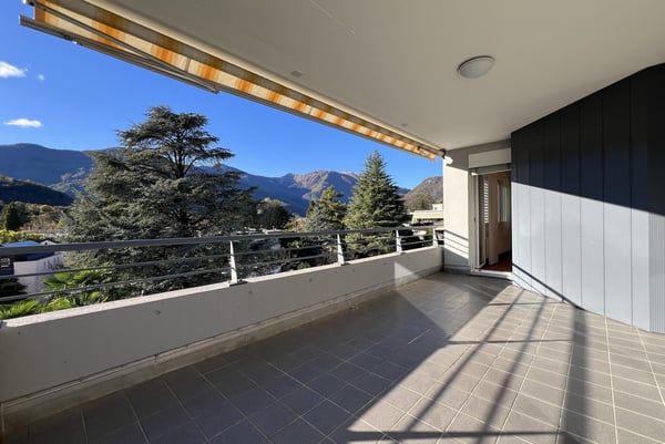 ULTIMO PIANO 4.5 NEL VERDE CON TERRAZZA A PONTE CAPRIASCA 1