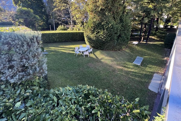 ULTIMO PIANO 4.5 NEL VERDE CON TERRAZZA A PONTE CAPRIASCA 9