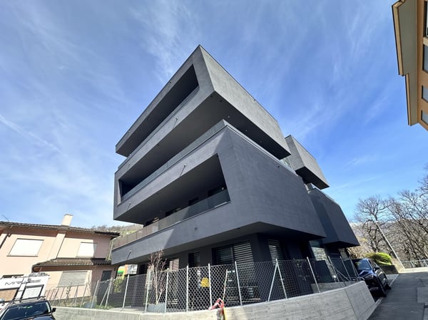 STUPENDO E MODERNO 2.5 LOCALI CON GRANDE TERRAZZA A CANOBBIO 8