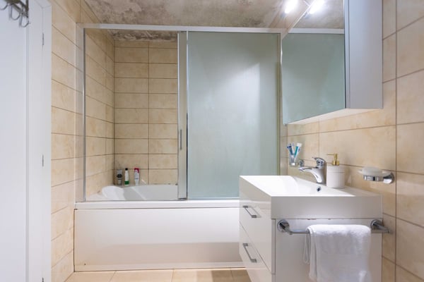 AMPIA VILLA 7.5 LOCALI COME NUOVA VISTA LAGO A CANOBBIO 7