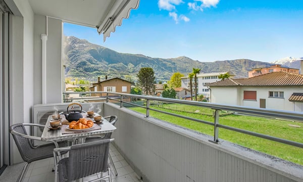 AMPIO 4.5 LOCALI CON GIARDINO IN BIFAMILIARE A SEMENTINA 3