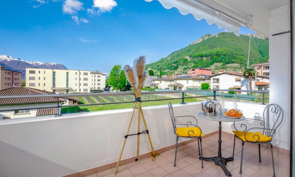 BELLISSIMA E AMPIA VILLA BIFAMILIARE 8.5 LOCALI A SEMENTINA 2