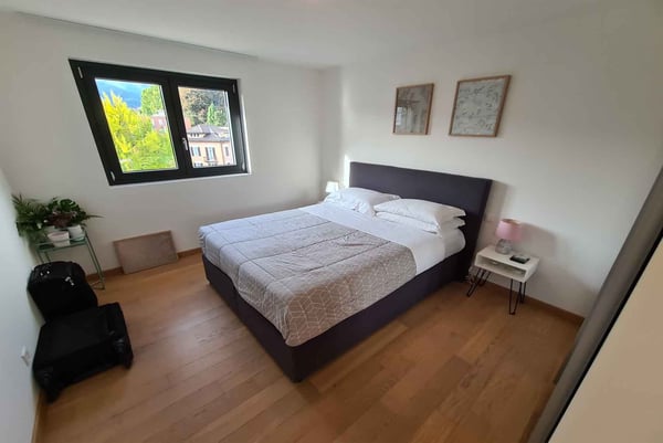 BELLISSIMO 2.5 LOCALI IN ZONA CENTRALE E SERVITA A MASSAGNO 5