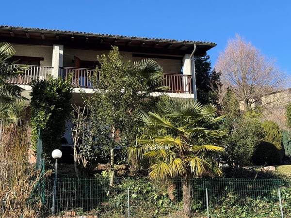 BELLA VILLETTA 4 LOCALI CON 2 TERRAZZE E GIARDINO AD AROGNO 12