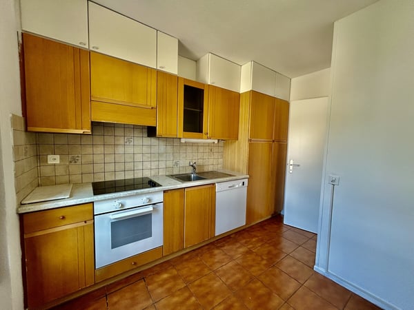 AFFITTASI AMPIO 4.5 LOCALI RINNOVATO CON TERRAZZA A MAGLIASO 6
