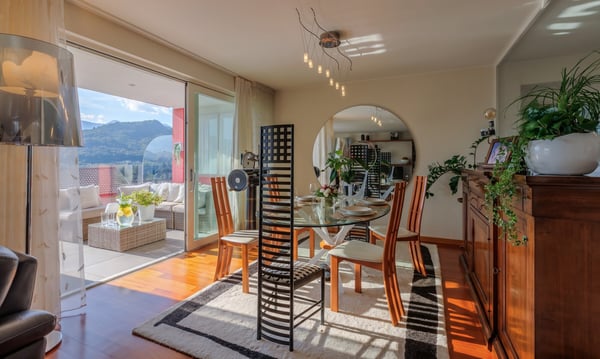 ESCLUSIVA VILLA 6.5 CON GIARDINO E VISTA APERTA A DAVESCO 2