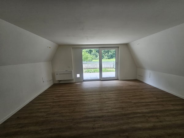 ACCOGLIENTE E GRAZIOSA CASA SINGOLA DI 4.5 LOCALI A FAIDO 3