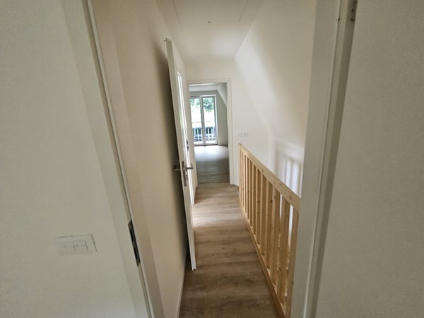 ACCOGLIENTE E GRAZIOSA CASA SINGOLA DI 4.5 LOCALI A FAIDO 5