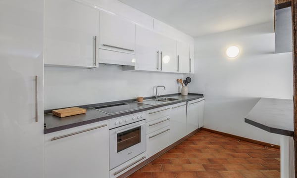 CASA DI NUCLEO A REDDITO CON 4 APPARTAMENTI A BARBENGO 4