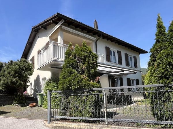 CASA BIFAMILIARE 7 LOCALI CON VISTA APERTA A TORRICELLA 6