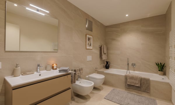 ATTICO 4.5 LOCALI + STANZE EXTRA E PISCINA A PONTE CAPRIASCA 7
