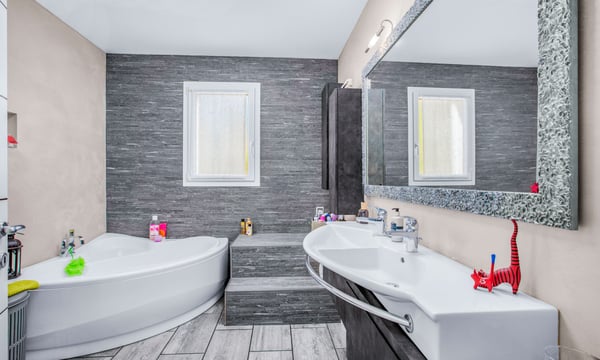 MERAVIGLIOSA VILLA 6.5 LOCALI CON VISTA APERTA A BELLINZONA 9