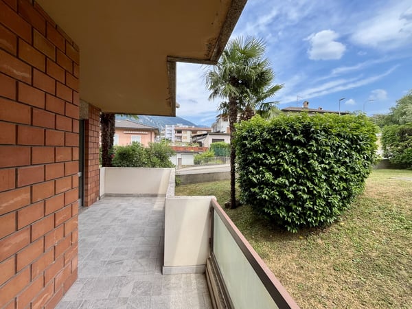 LUMINOSO 3.5 LOCALI COME NUOVO CON TERRAZZA A MENDRISIO 3
