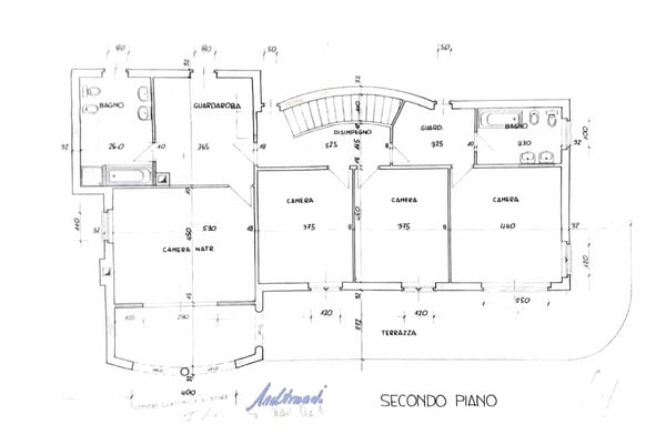 AMPIA VILLA 8.5 CON MAGNIFICA VISTA LAGO A COLLINA D'ORO 8