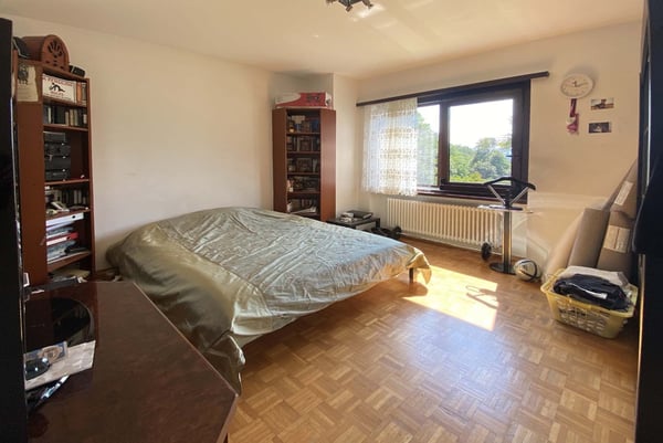 CASA BIFAMILIARE 8.5 LOCALI CON TERRENO EDIFICABILE A LAMONE 8