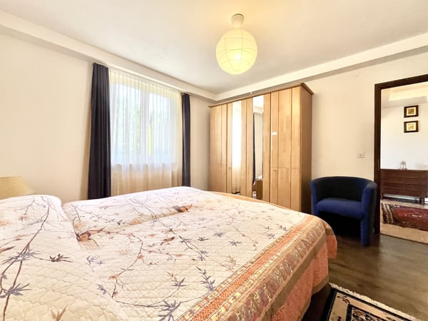 CASA BIFAMILIARE 7 LOCALI CON VISTA APERTA A TORRICELLA 8