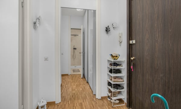 ELEGANTE 2.5 LOCALI IN POSIZIONE COMODA A LUGANO CASSARATE 5