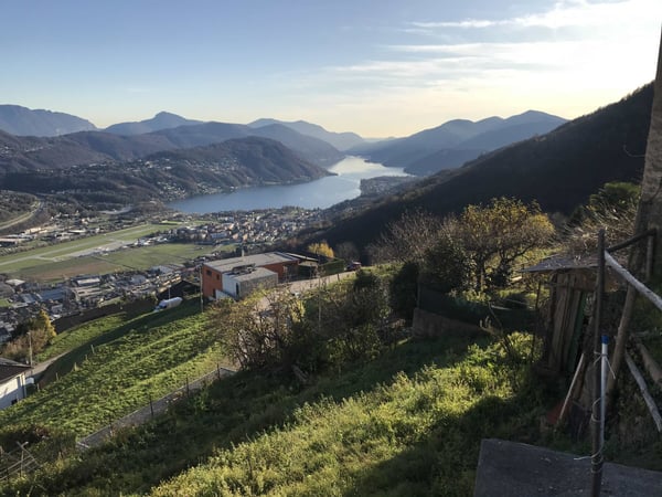 TERRENO EDIFICABILE CON RUSTICO VISTA LAGO A CADEMARIO 8