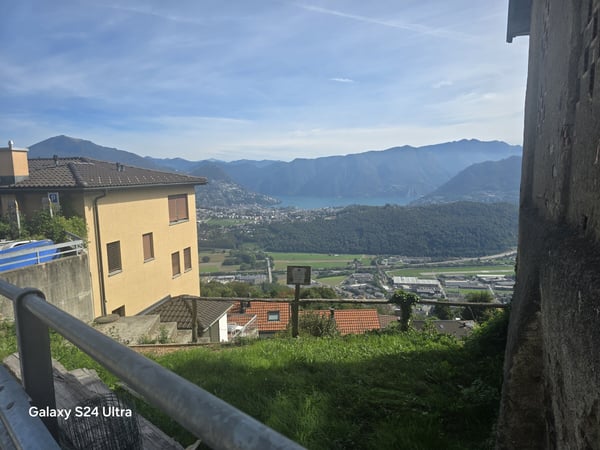 TERRENO EDIFICABILE CON RUSTICO VISTA LAGO A CADEMARIO 7