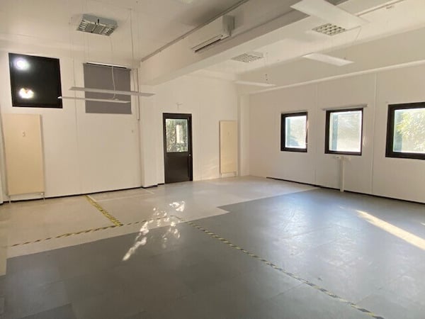 AMPIO STABILE ARTIGIANALE/COMMERCIALE INDIPENDENTE A BALERNA 5