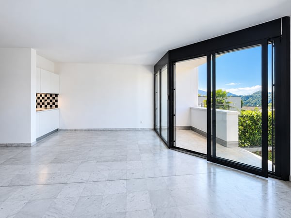 AFFITTASI MODERNO 4.5 LOCALI CON GIARDINO PRIVATO A CARABBIA