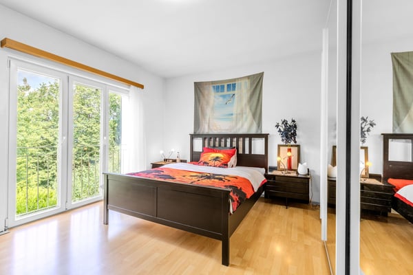 SPAZIOSA VILLA BIFAMILIARE 6.5 CON GIARDINO A CARABBIA 12
