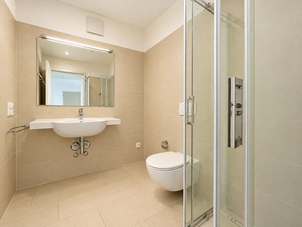 AFFITTASI MODERNO 4.5 LOCALI CON PARCO RESIDENZIALE A STABIO 7