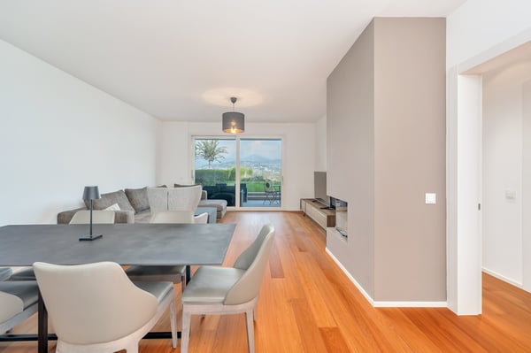 Appartamento di lusso con splendida vista lago nelle Residenza Emerald Living 6