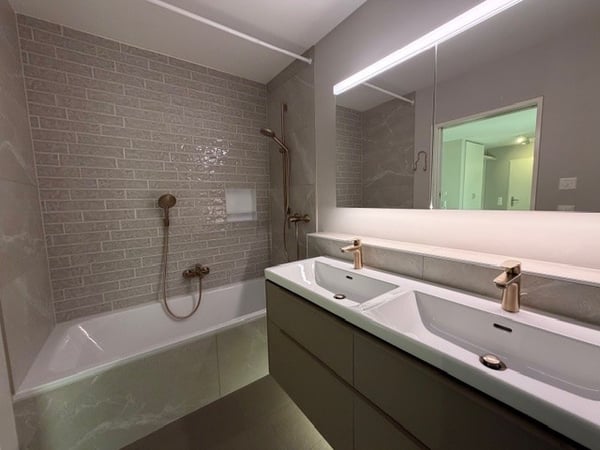 Helle, neu sanierte 1 1/2-Zimmerwohung 9