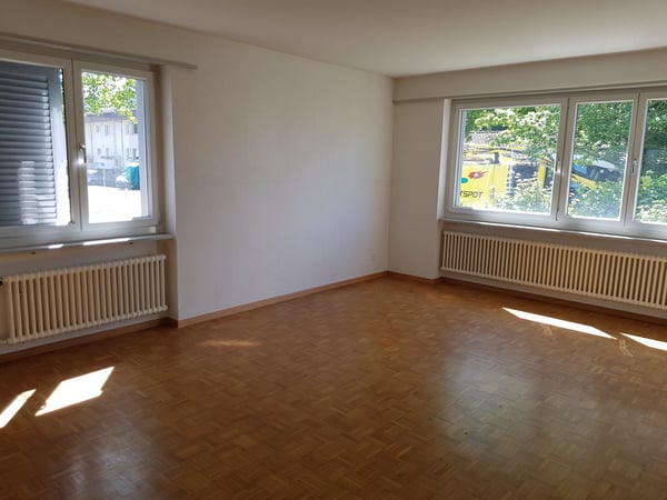 3 1/2 Zimmerwohnung mit Sicht ins Grüne 5