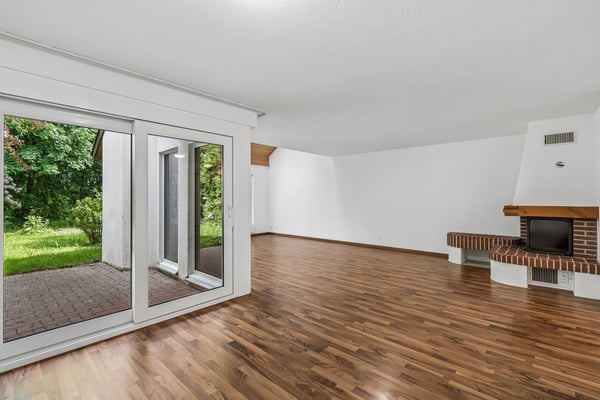 Grosszügiges Zuhause mit Garten, Cheminée und viel Privatsphäre 2