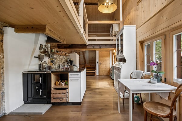 Wunderschön kernsaniertes 6 Zimmer Einfamilienhaus mit weitläufigem Garten 9