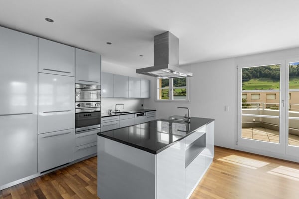 URBAN ROOF | Grosszügige 4.5-Zimmer-Dach-Maisonette im Zentrum von Siebnen 3
