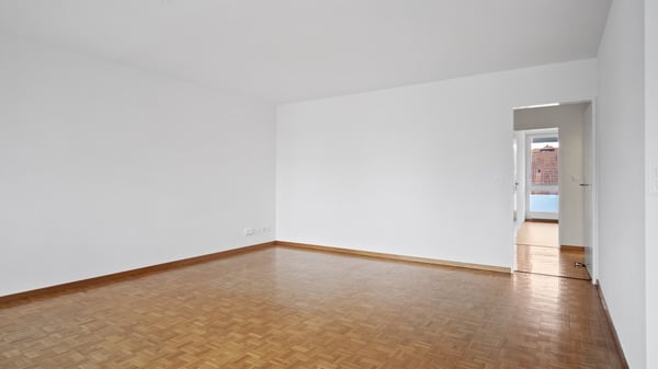 4.5-Zimmerwohnung mit großzügigem Wintergarten. Jetzt verfügbar - Das kann Ihr neues Zuhause sein! 9