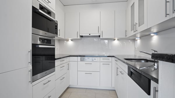 4.5-Zimmerwohnung mit großzügigem Wintergarten. Jetzt verfügbar - Das kann Ihr neues Zuhause sein! 3