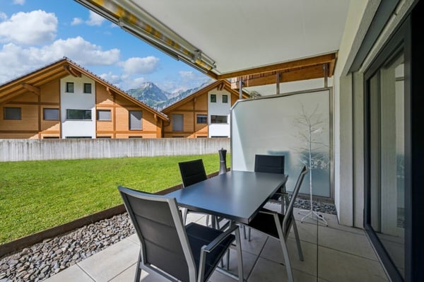 Moderne 1.5-Zimmer-Gartenwohnung in gepflegter Liegenschaft im Herzen von Kandersteg 8